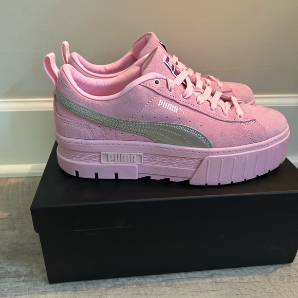 Dua Lipa Collaboration Special Edition Pink Pumas Size 8.5 - Picture 11 of 11
